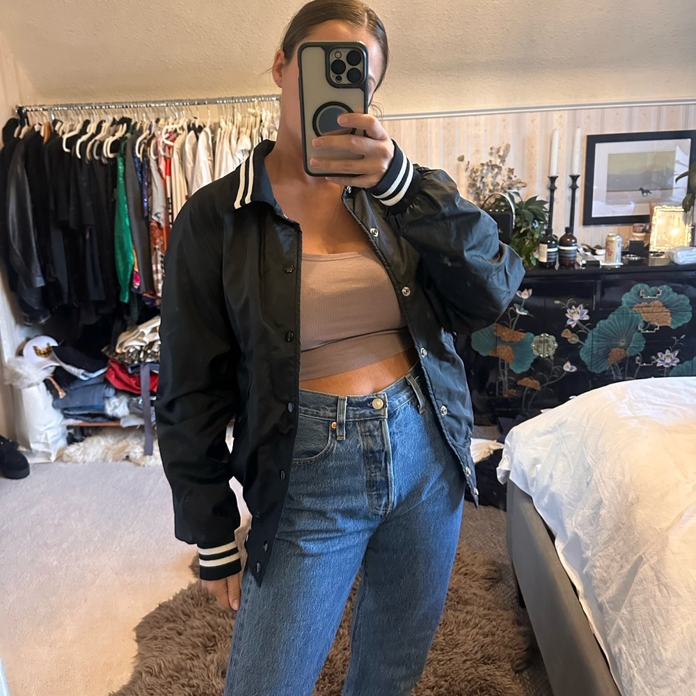 VINTAGE MARTIAL ARTS BOMBER